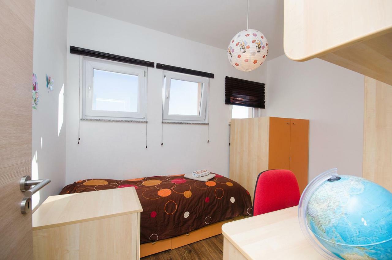 Apartman Korina Sukošan Dış mekan fotoğraf