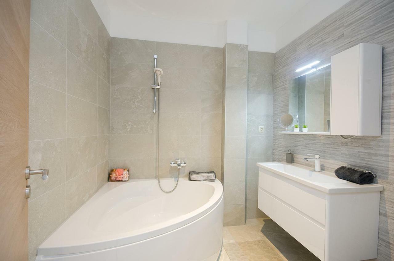 Apartman Korina Sukošan Dış mekan fotoğraf
