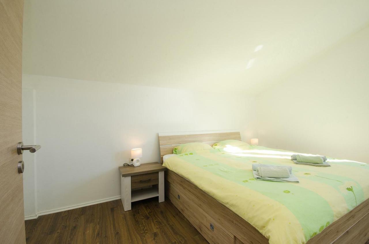 Apartman Korina Sukošan Dış mekan fotoğraf
