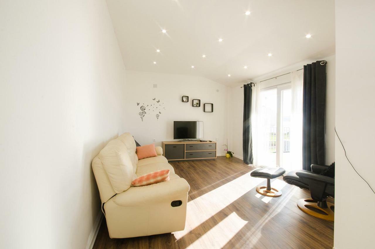 Apartman Korina Sukošan Dış mekan fotoğraf